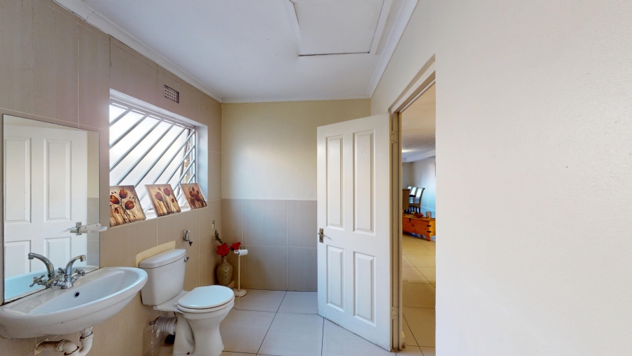 3 Bedroom Property for Sale in Strandfontein Western Cape